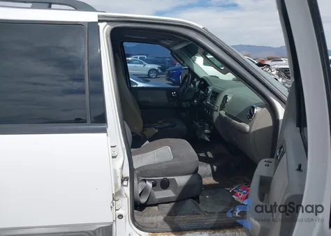 2005 Ford Expedition Nbx/Xlt z USA, uszkodzony, nr VIN 1FMFU16585LA78941